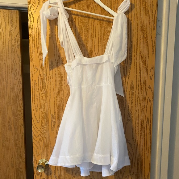 DISSH | Dresses | Aisle White Linen Bow Mini Dress | Poshmark
